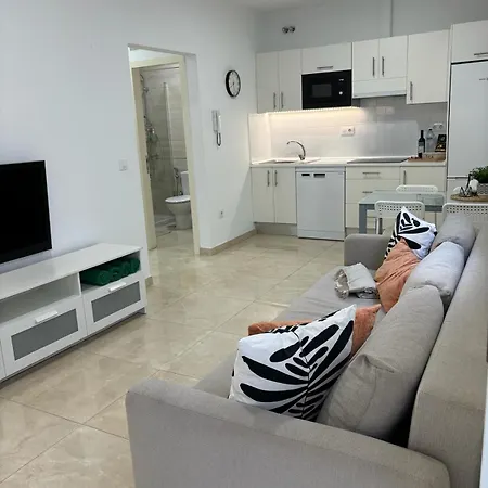 Apartment House Isleta Dream